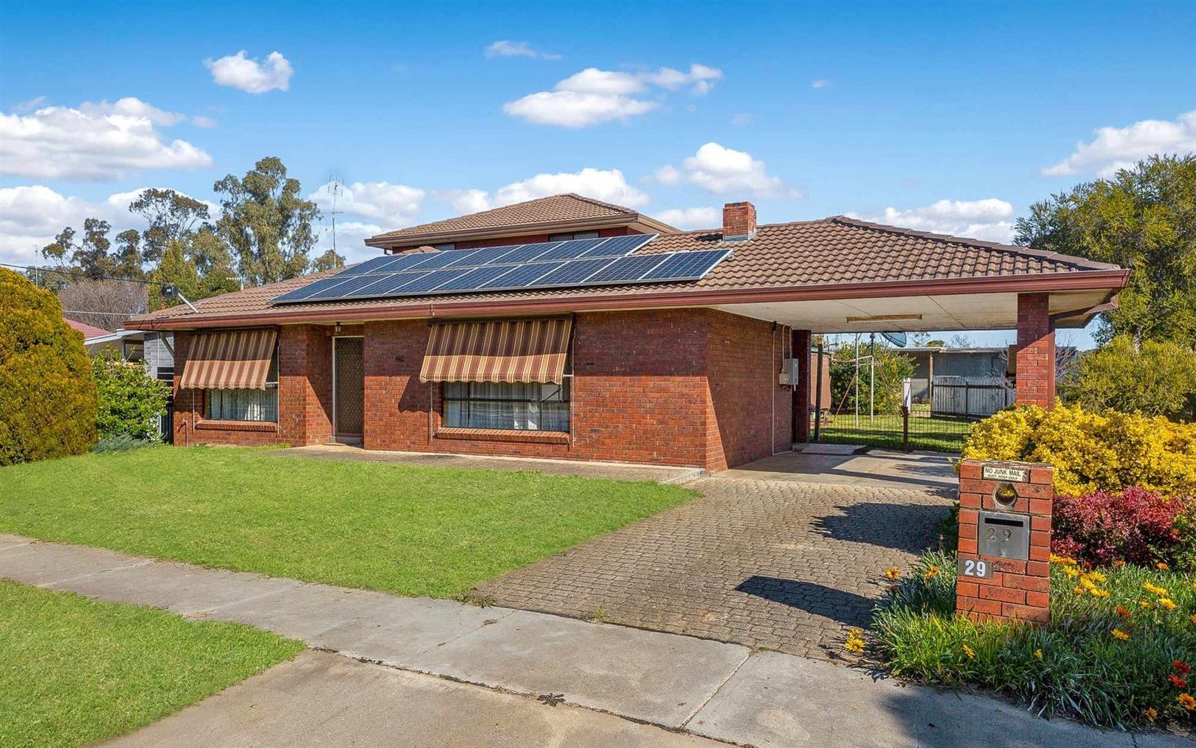 5 bedrooms House in 29 Margaret Street COHUNA VIC, 3568