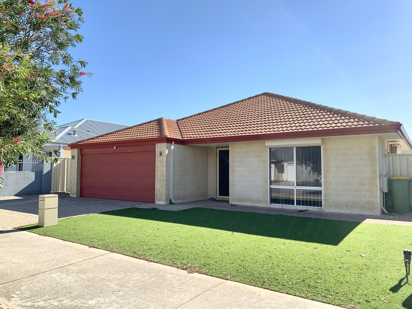 23 Marseille Gardens, Piara Waters WA 6112, Image 0