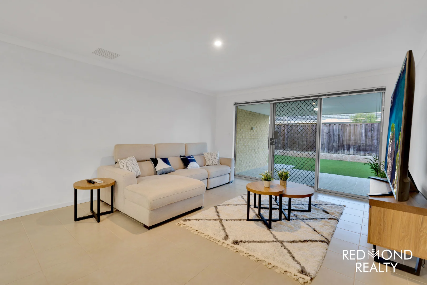 Additional image 10 of 19 Midgegooroo Street, Ellenbrook WA 6069