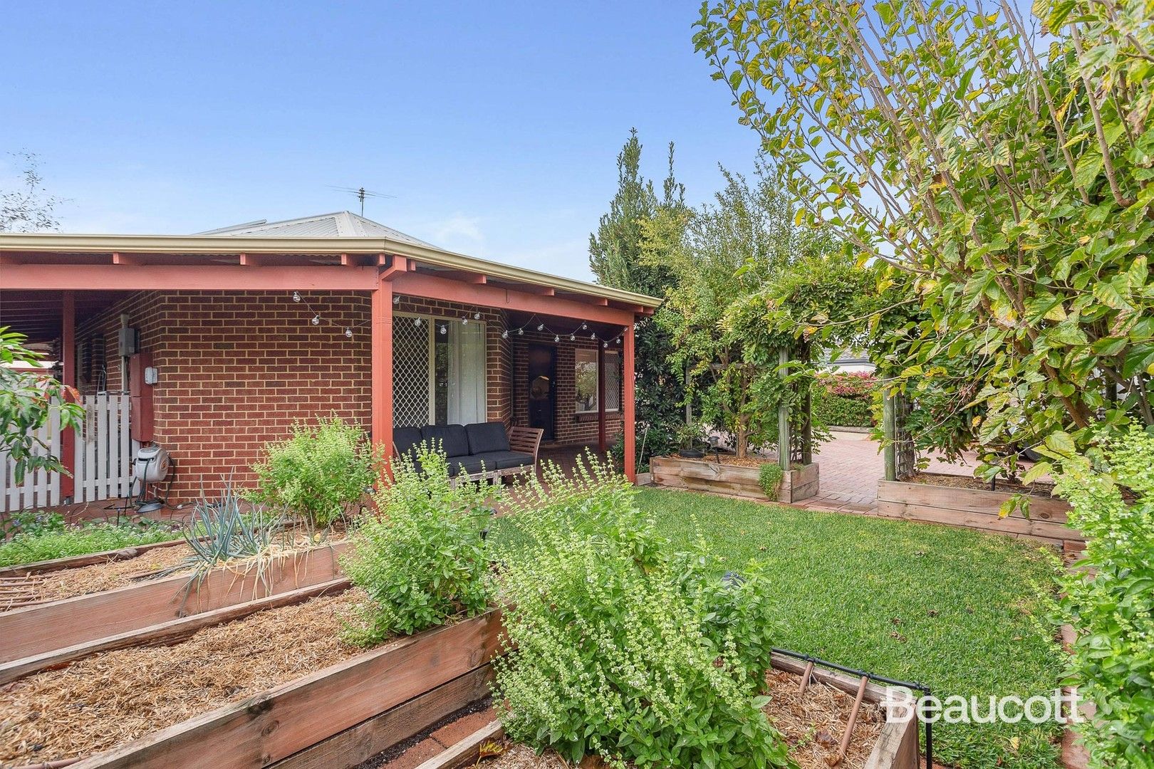 3 bedrooms House in 46A Beechboro Road South BAYSWATER WA, 6053