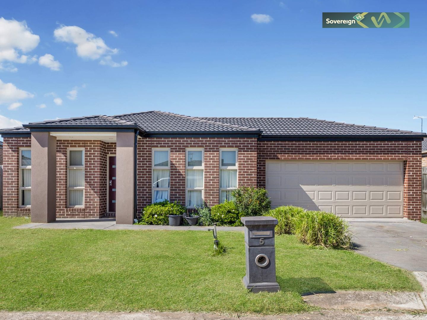 5 Dena Lane, Narre Warren Property