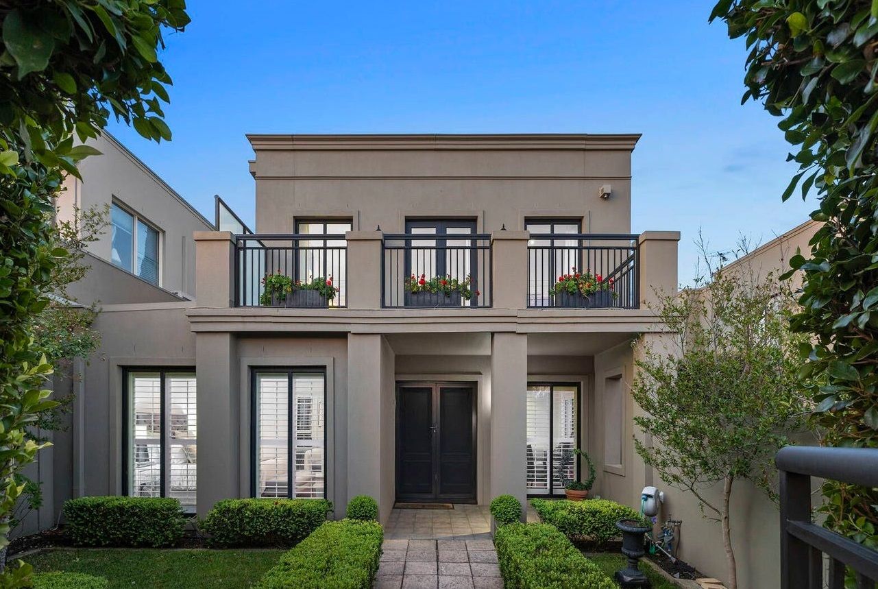 1/43 Beach Road, Mentone VIC 3194 Townhouse For Rent Domain