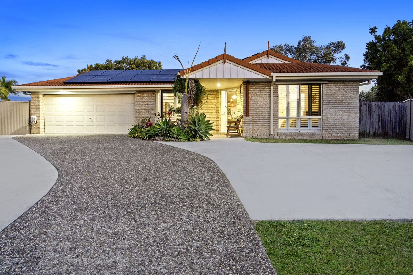 1 Rosswood Court, Helensvale QLD 4212, Image 1
