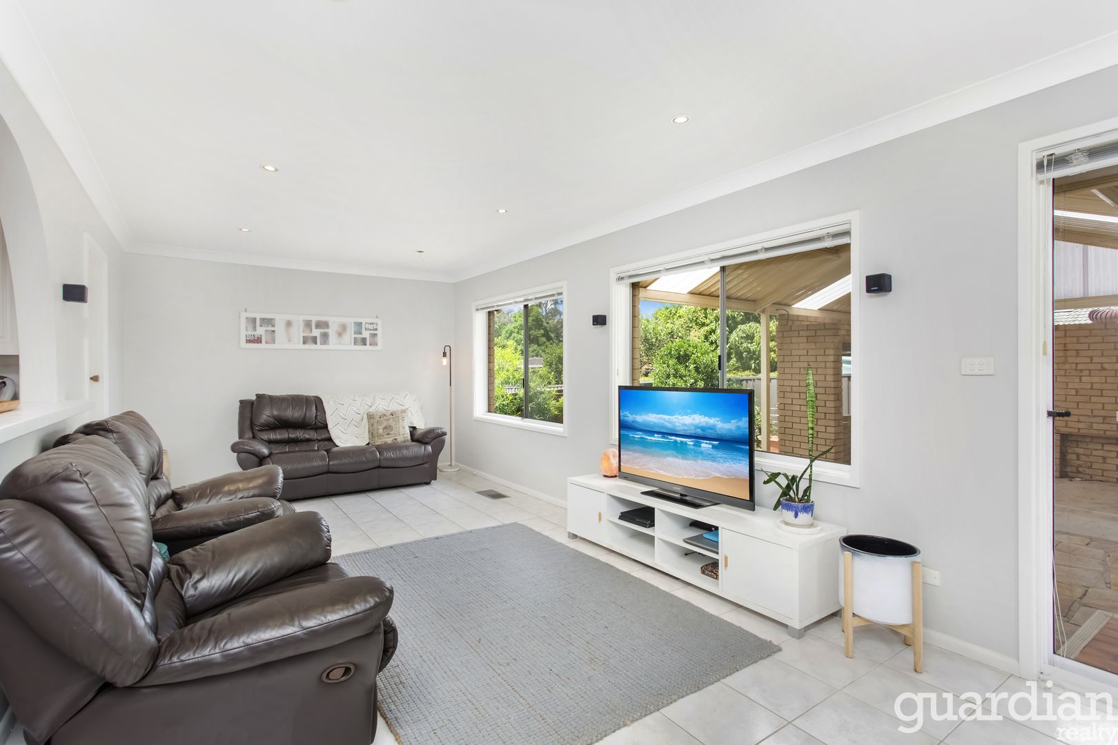 7 George Mobbs Drive, Castle Hill NSW 2154, Image 2