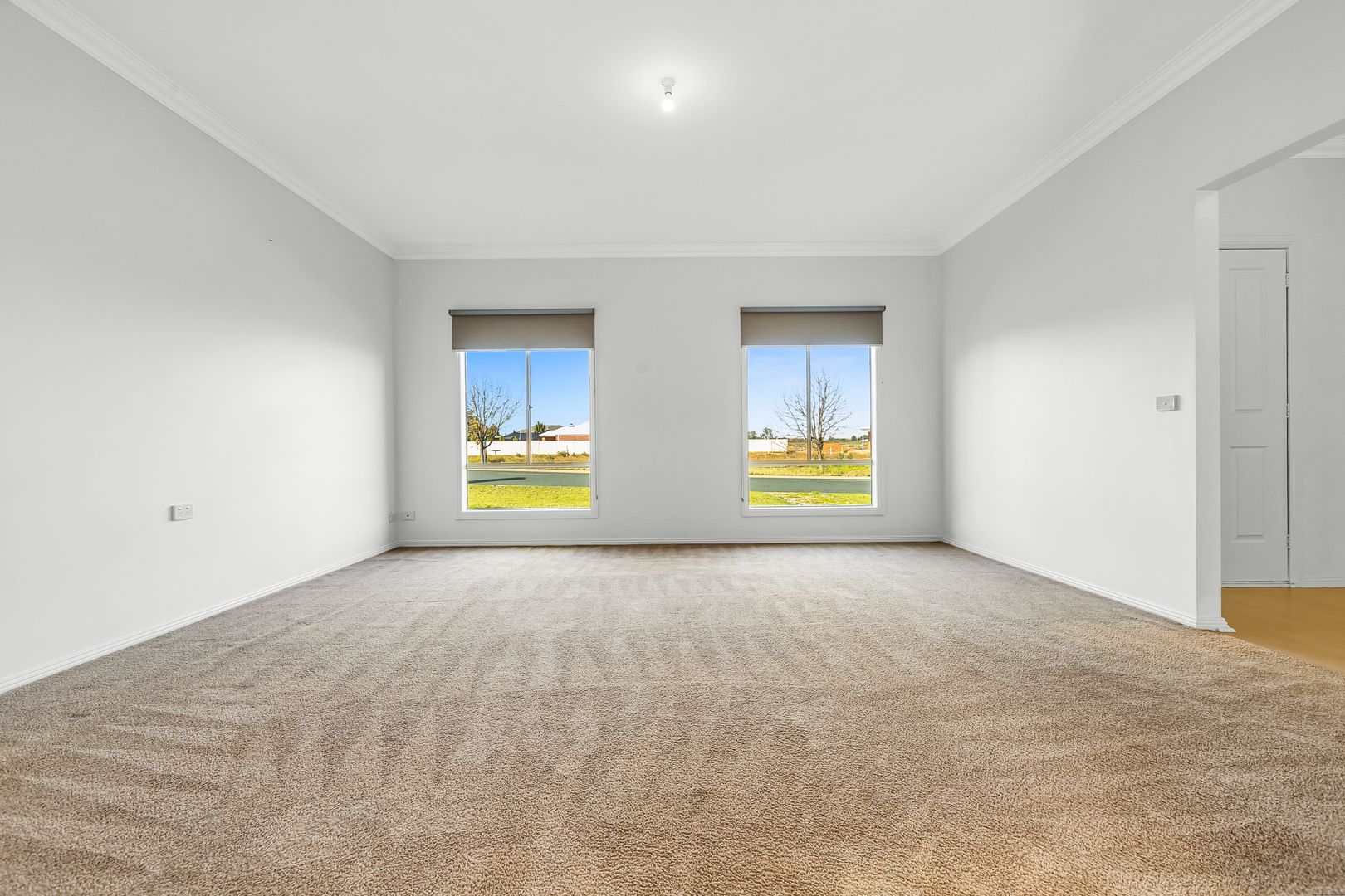 37 Midway Drive, Buronga NSW 2739 House For Rent 580 Domain