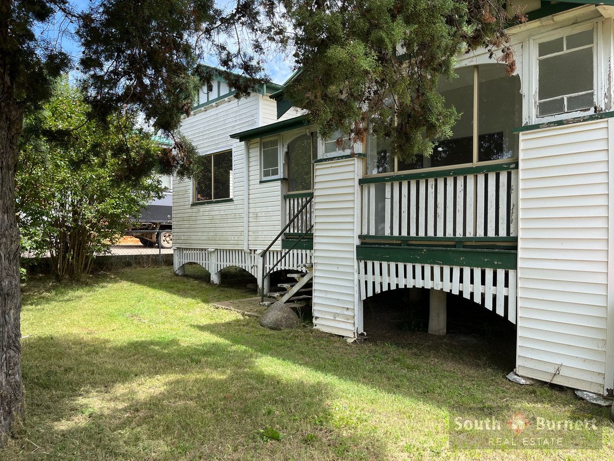 4 bedrooms House in 12 Alfred Street NANANGO QLD, 4615