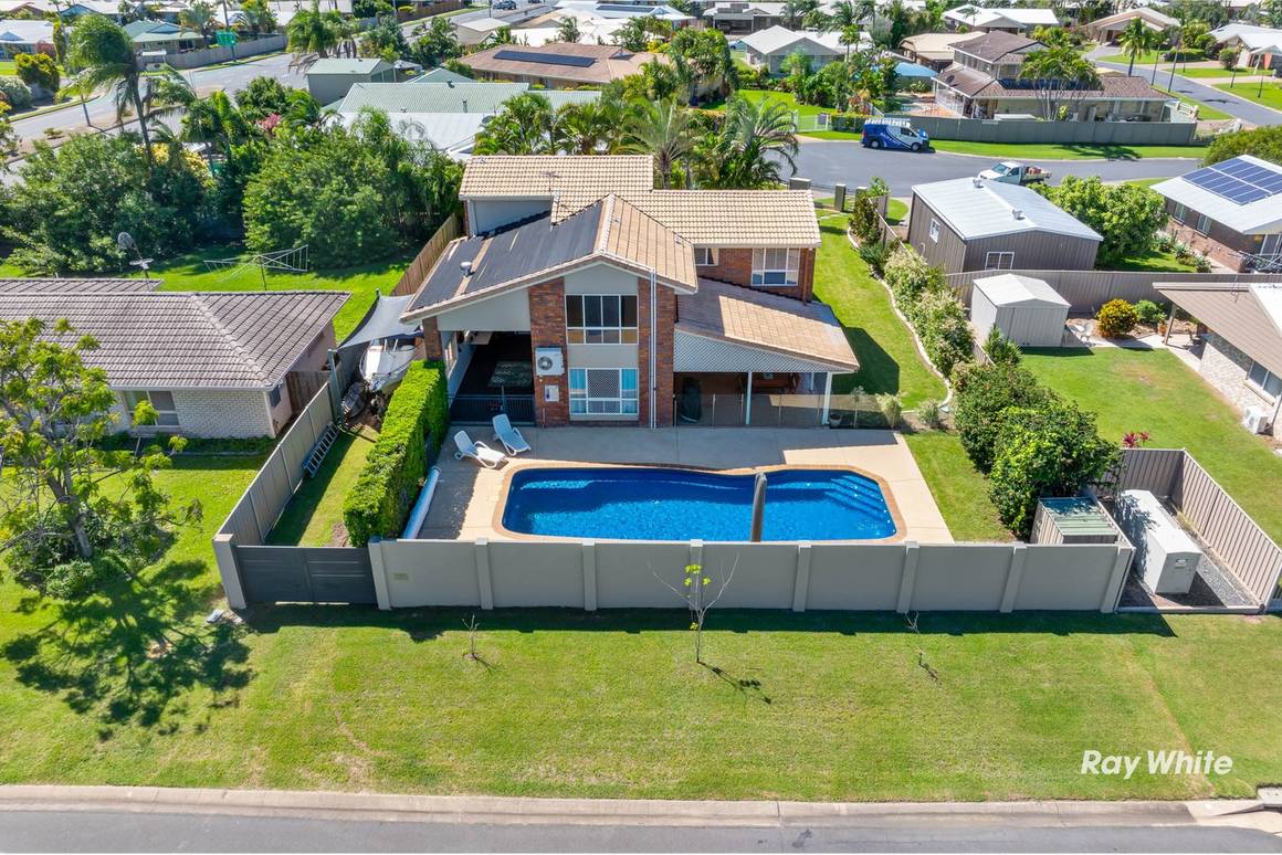 Picture of 3 Golik Place, NORMAN GARDENS QLD 4701