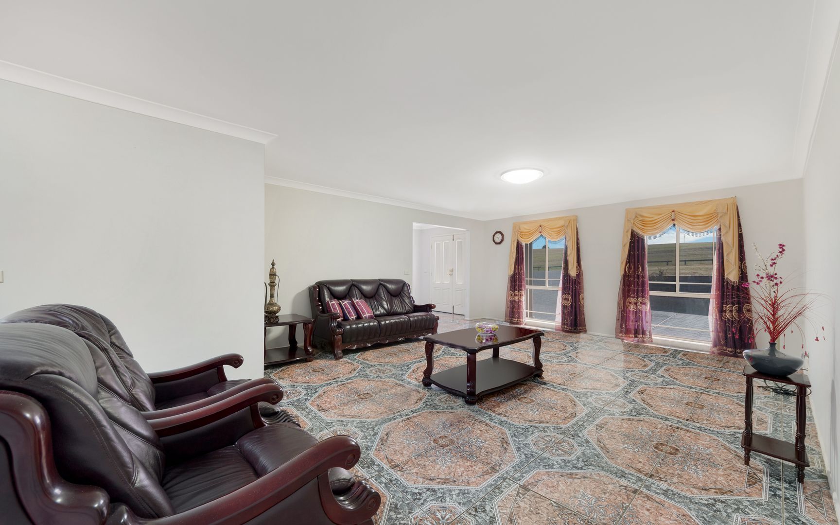 20 Blair Athol Drive, Blair Athol NSW 2560, Image 2