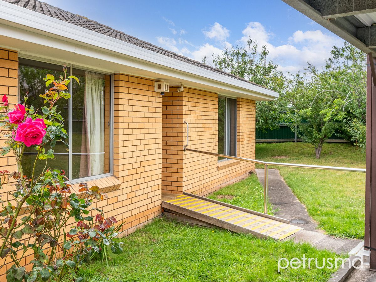 2/2 Lichan Place, Glenorchy TAS 7010, Image 0