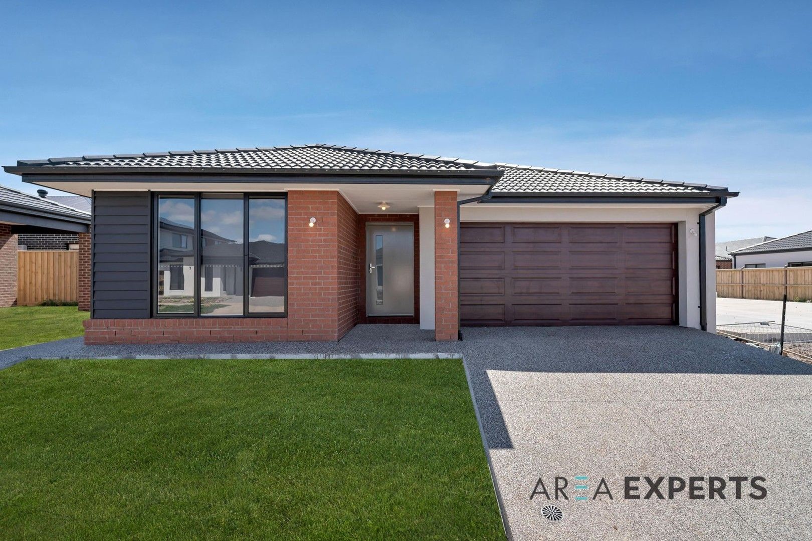 4 bedrooms House in 39 Skypac Drive TRUGANINA VIC, 3029