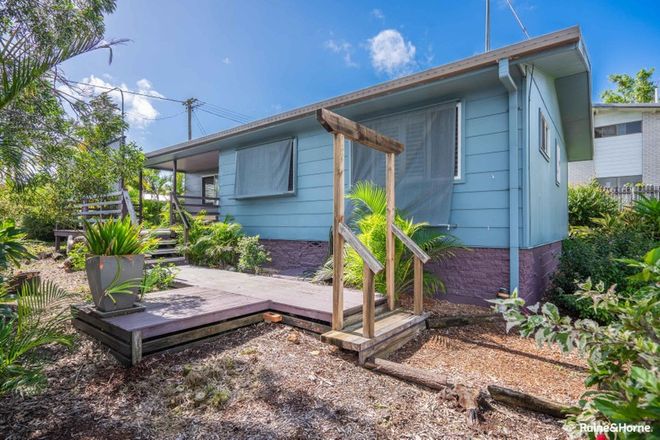 Picture of 439 Boat Harbour Drive, TORQUAY QLD 4655