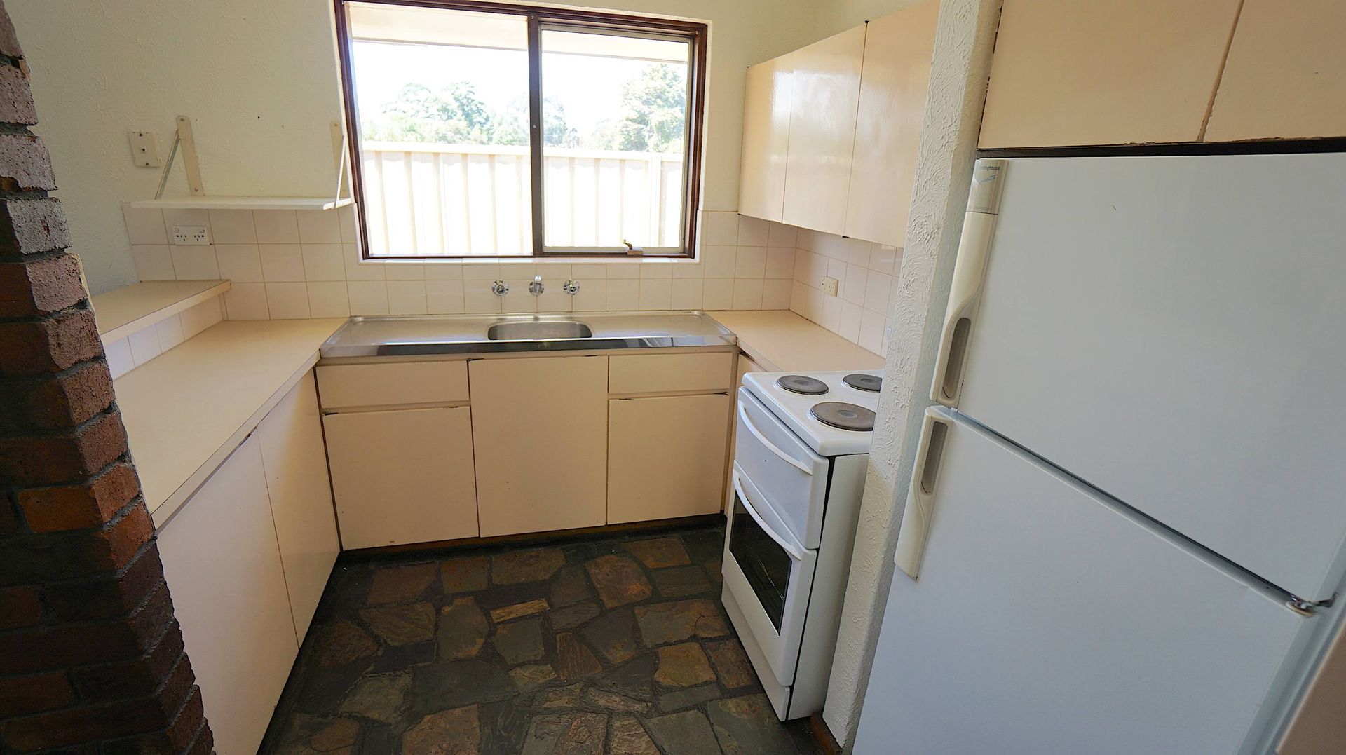 28a Yale Road, Thornlie WA 6108 House For Rent Domain