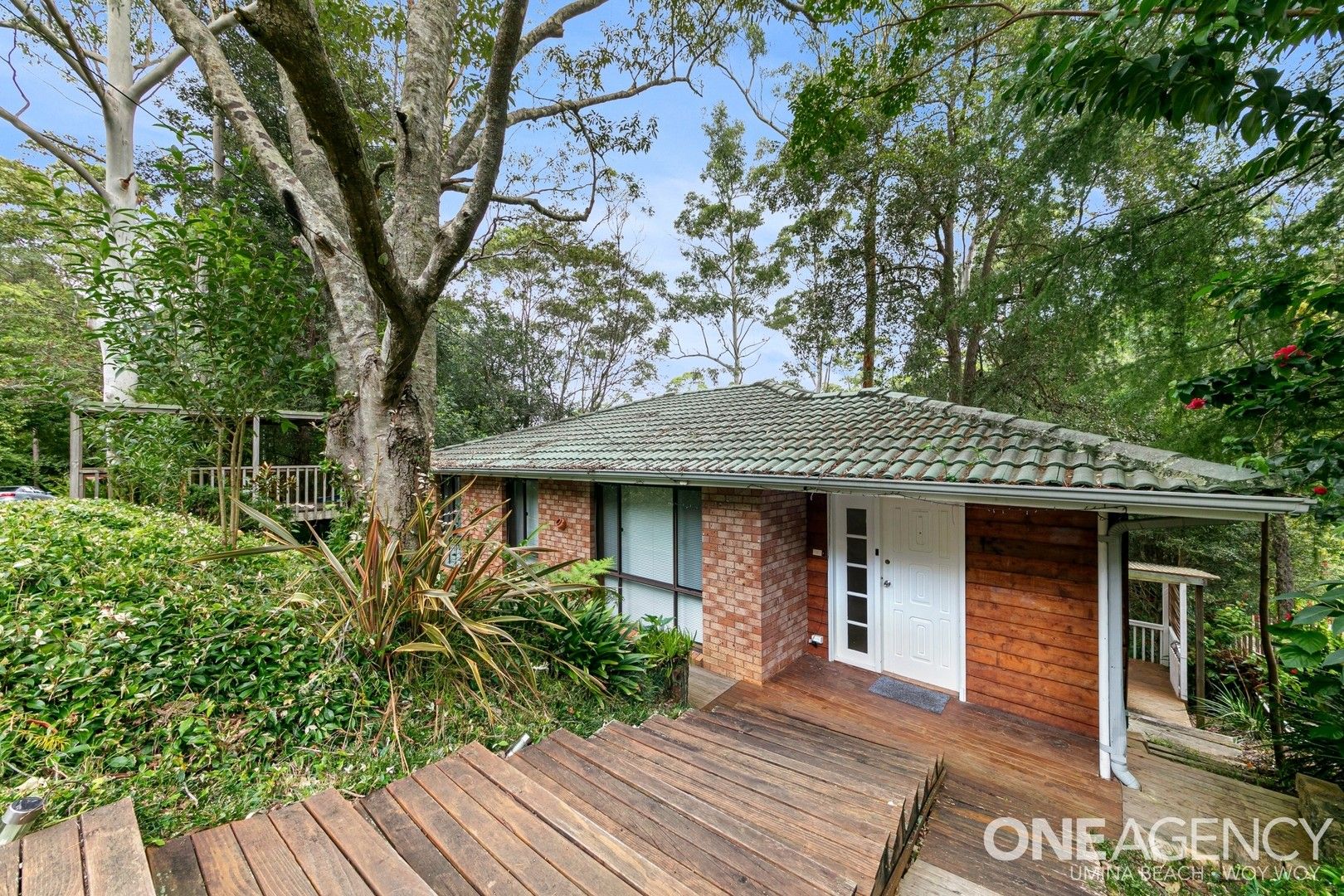 4 bedrooms House in 34 Pinetop Avenue NARARA NSW, 2250