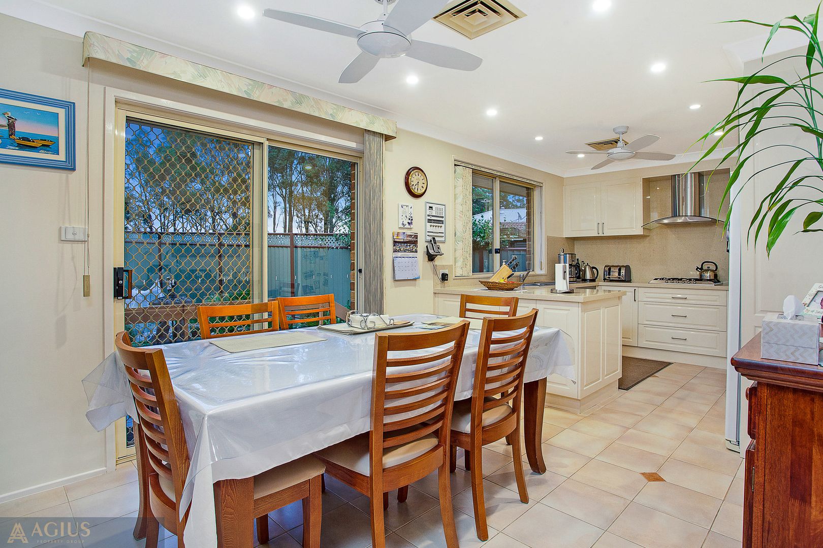 47 Hampton Crescent, Prospect NSW 2148, Image 2