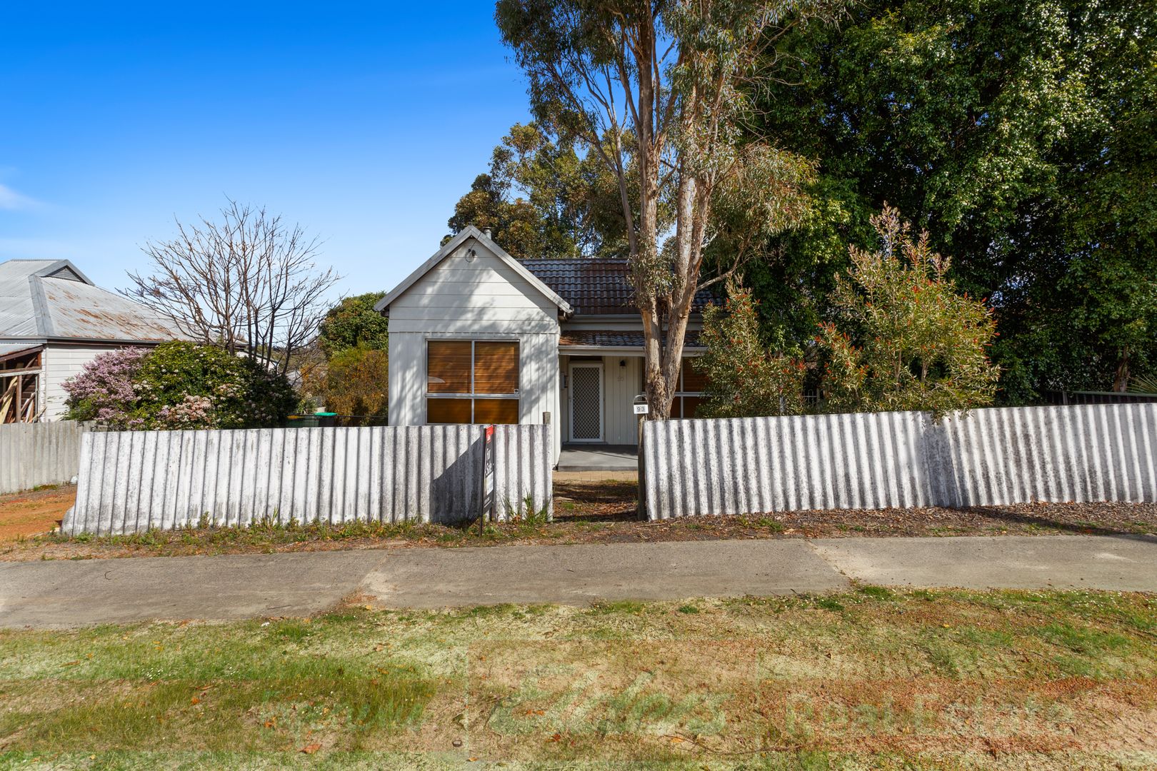 93 Deakin Street, Collie WA 6225, Image 1