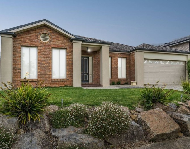 17 Malbec Loop, Waurn Ponds VIC 3216