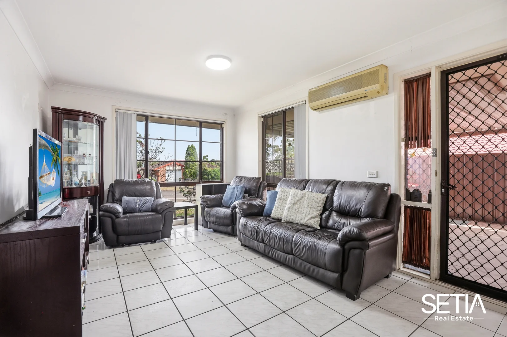 Additional image 3 of 13 Winten Drive, Glendenning NSW 2761