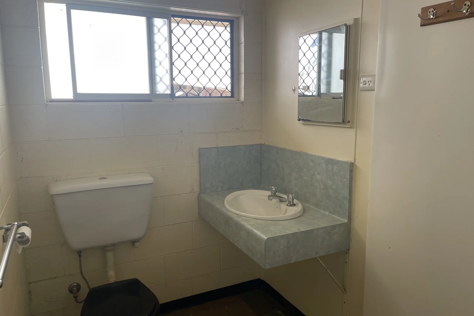 Additional image 6 of 2/30 Flynn Street, Mount Isa QLD 4825