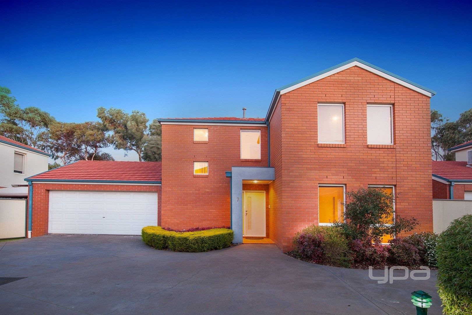 7/4 Landers Court, Caroline Springs VIC 3023, Image 0