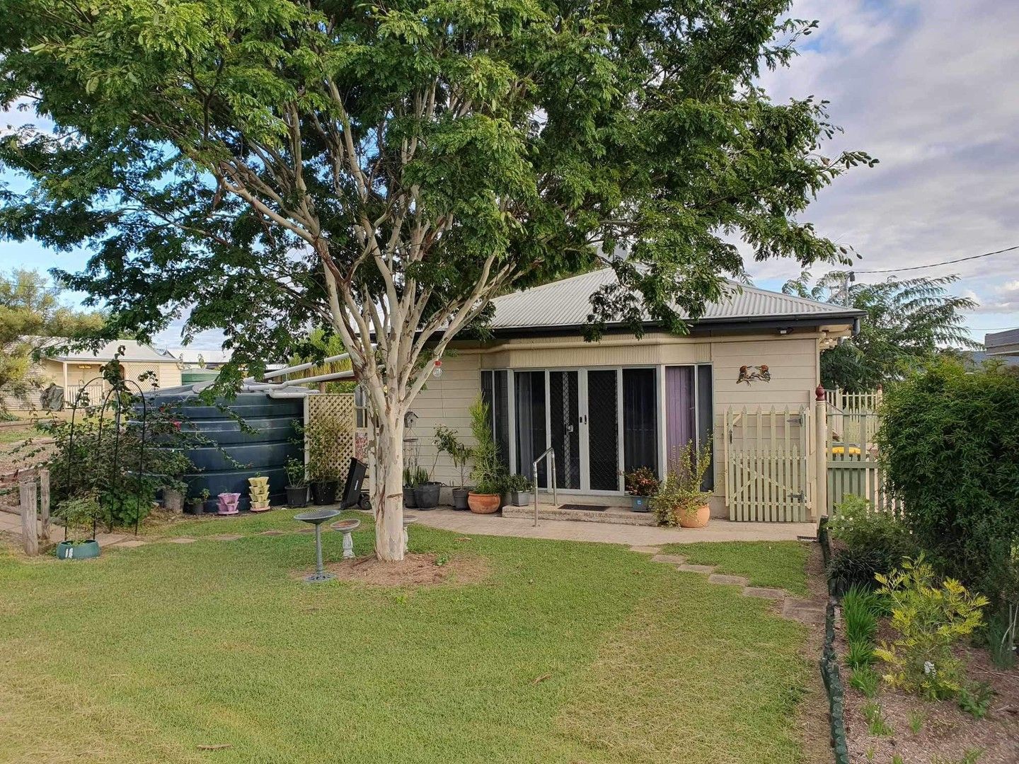 2 Hardiker Street, Moffatdale QLD 4605, Image 0