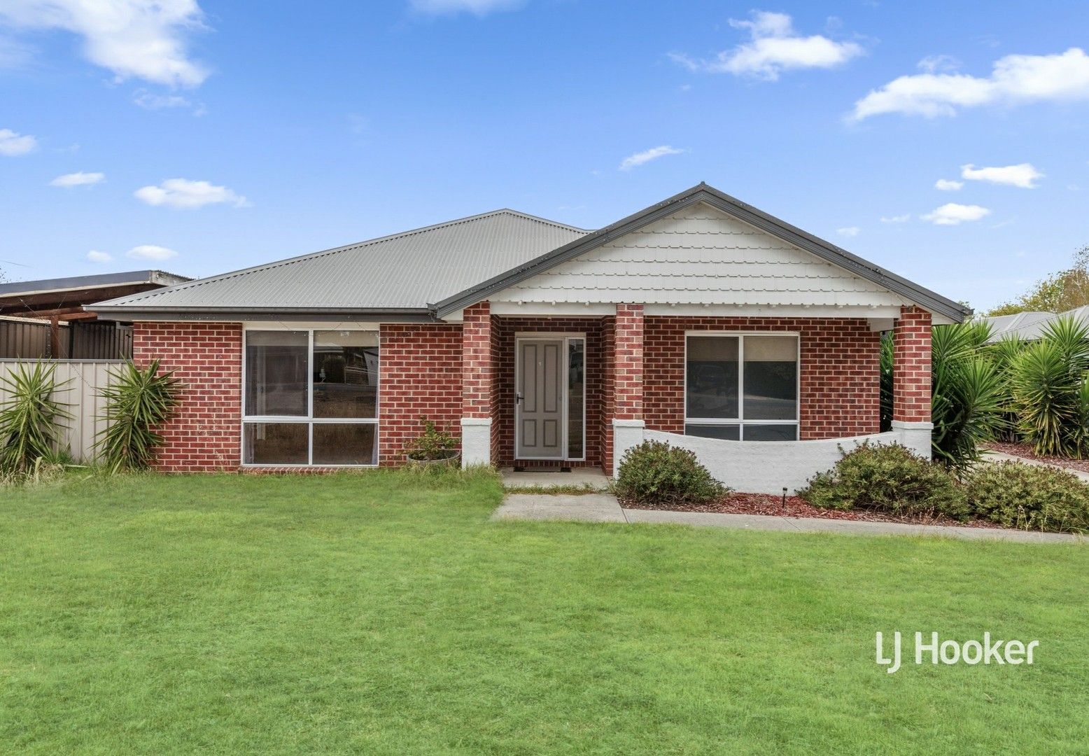 1/44 Snodgrass Street, Broadford VIC 3658, Image 0