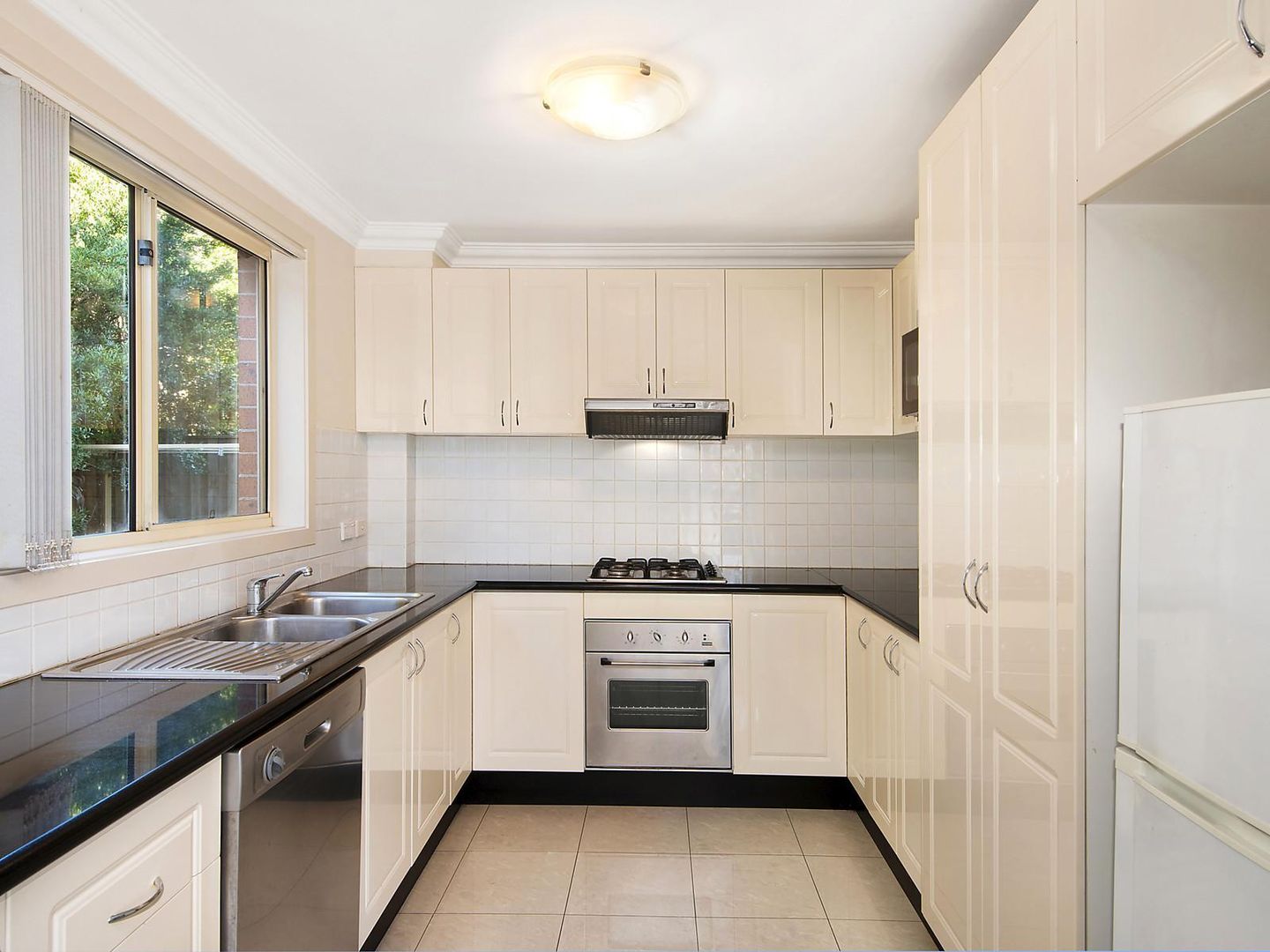 8/616 The Horsley Drive, Smithfield NSW 2164, Image 1