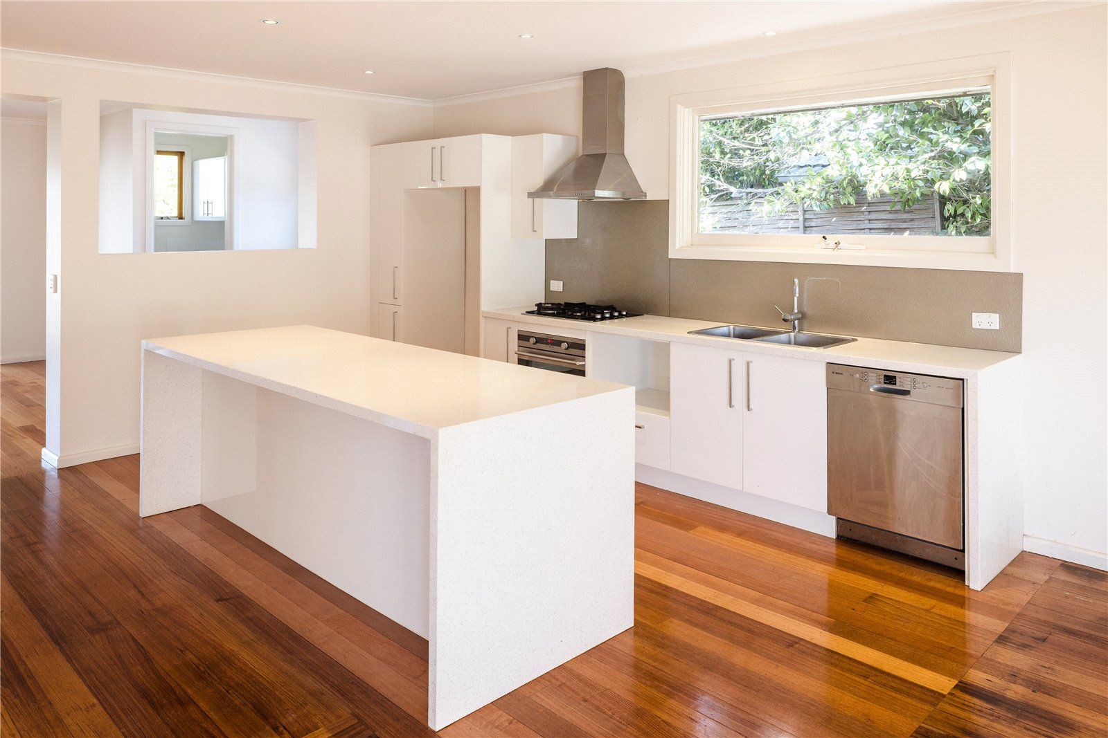 3 bedrooms House in 127 Yuille Street FRANKSTON SOUTH VIC, 3199