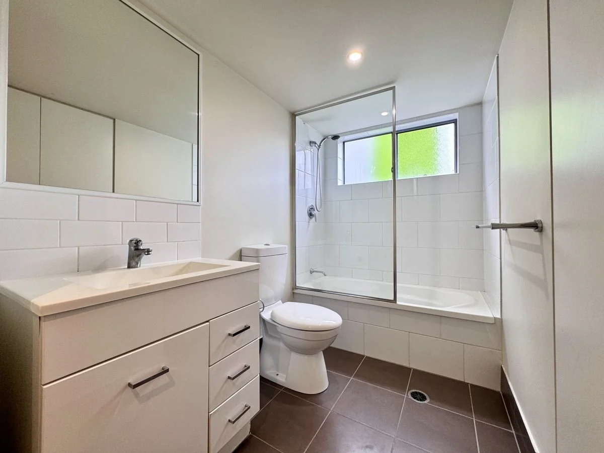 Additional image 5 of 10 4-6 Lockhart Street, Woolloongabba QLD 4102