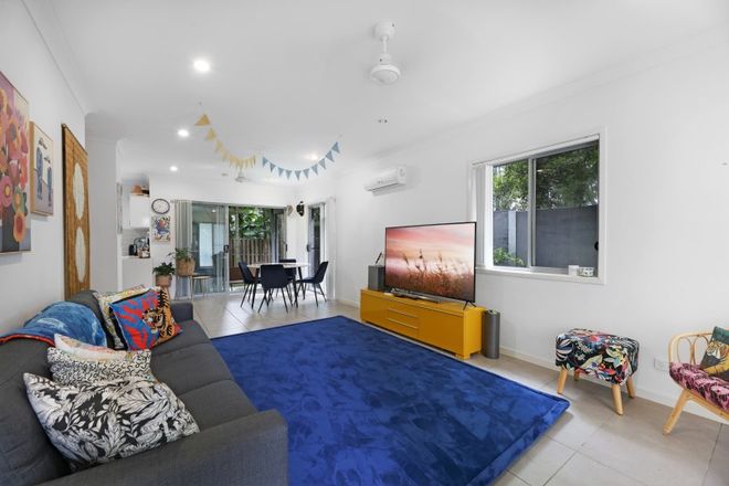 Picture of 3/16 Sapphire Place, ELANORA QLD 4221