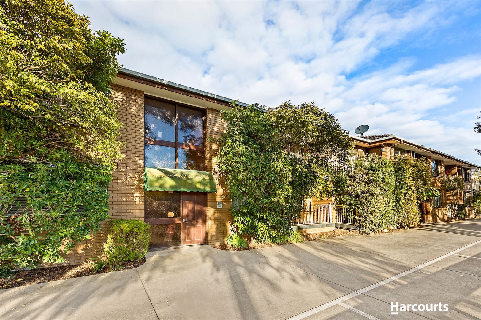 2/19 Belvedere Close, Maribyrnong Property History & Address Research