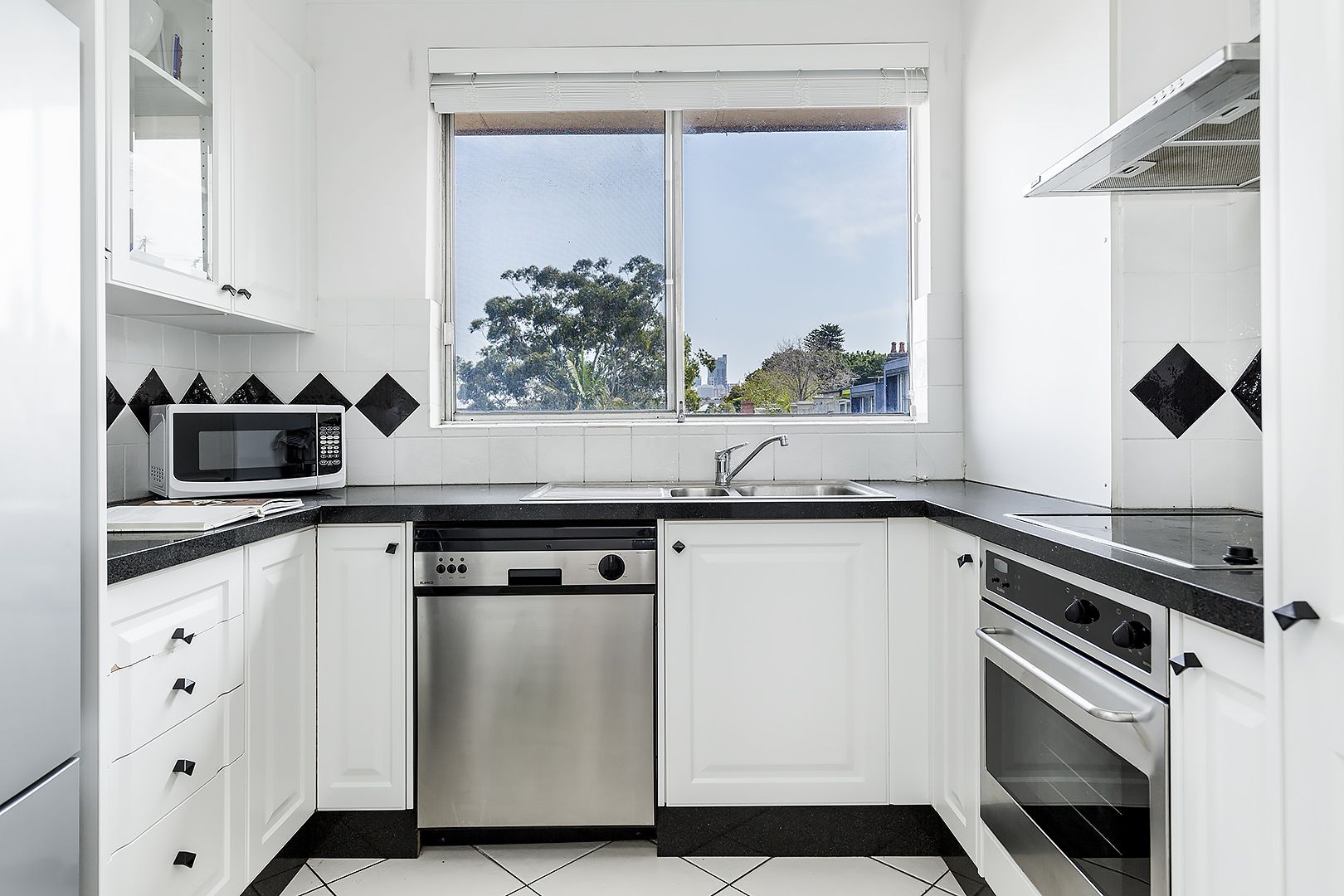 8/49 Stewart Street, Paddington NSW 2021, Image 2