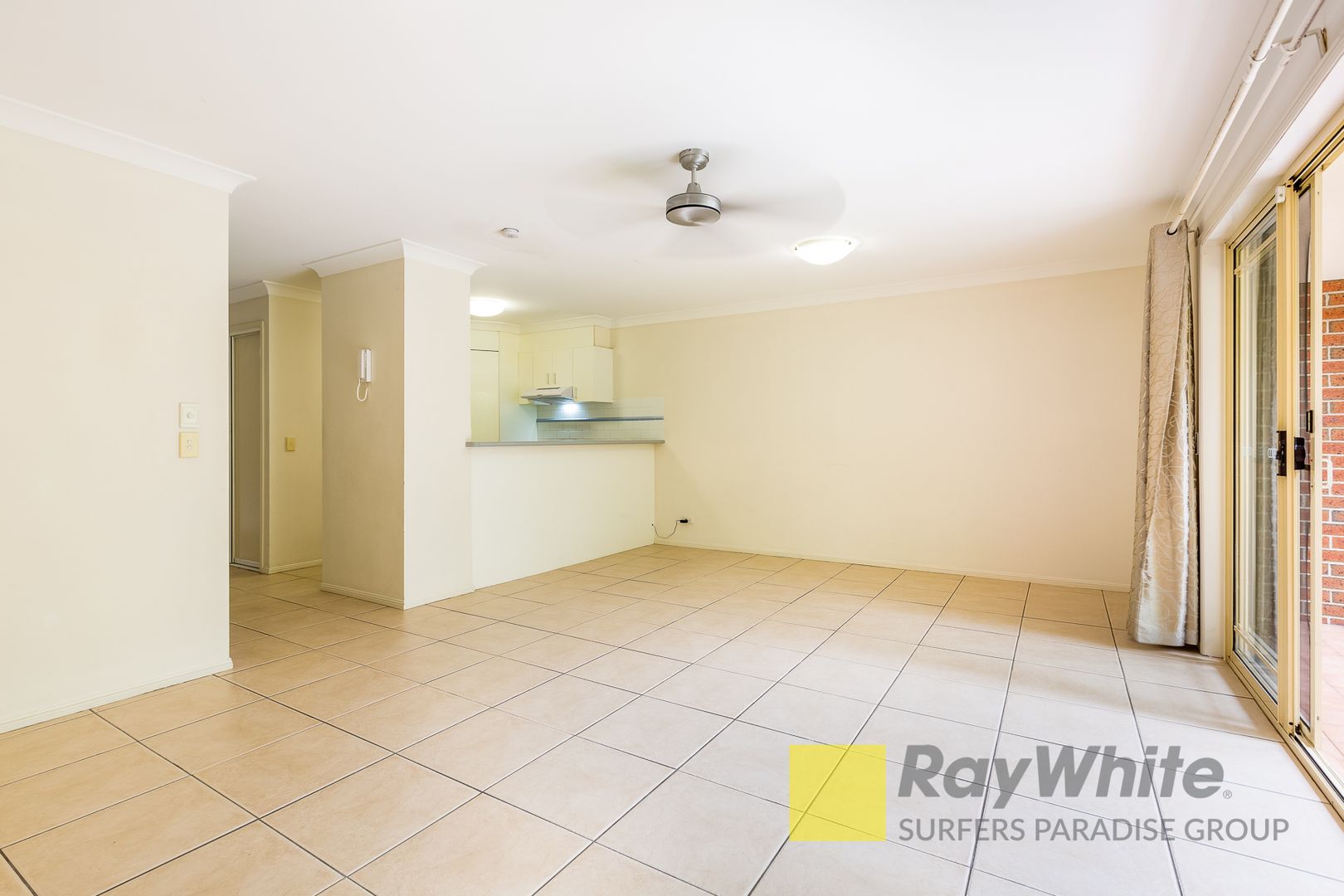 11/51 Pohlman Street, Southport QLD 4215, Image 2