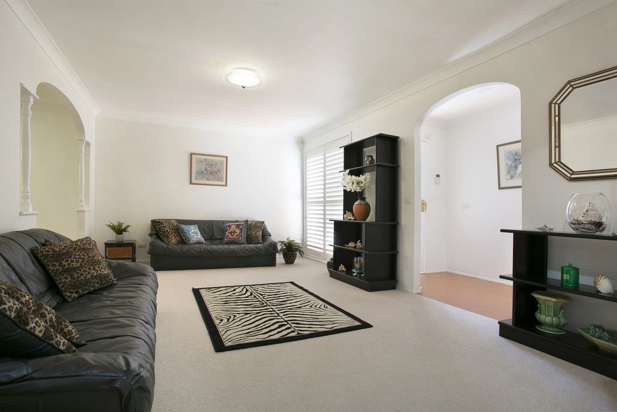 26 Pademelon Avenue, St Helens Park NSW 2560, Image 2