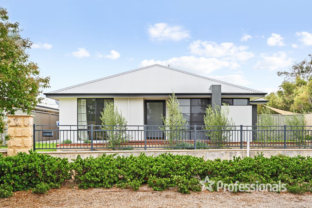 39 Mackerel Avenue, Kealy WA 6280, Image 0