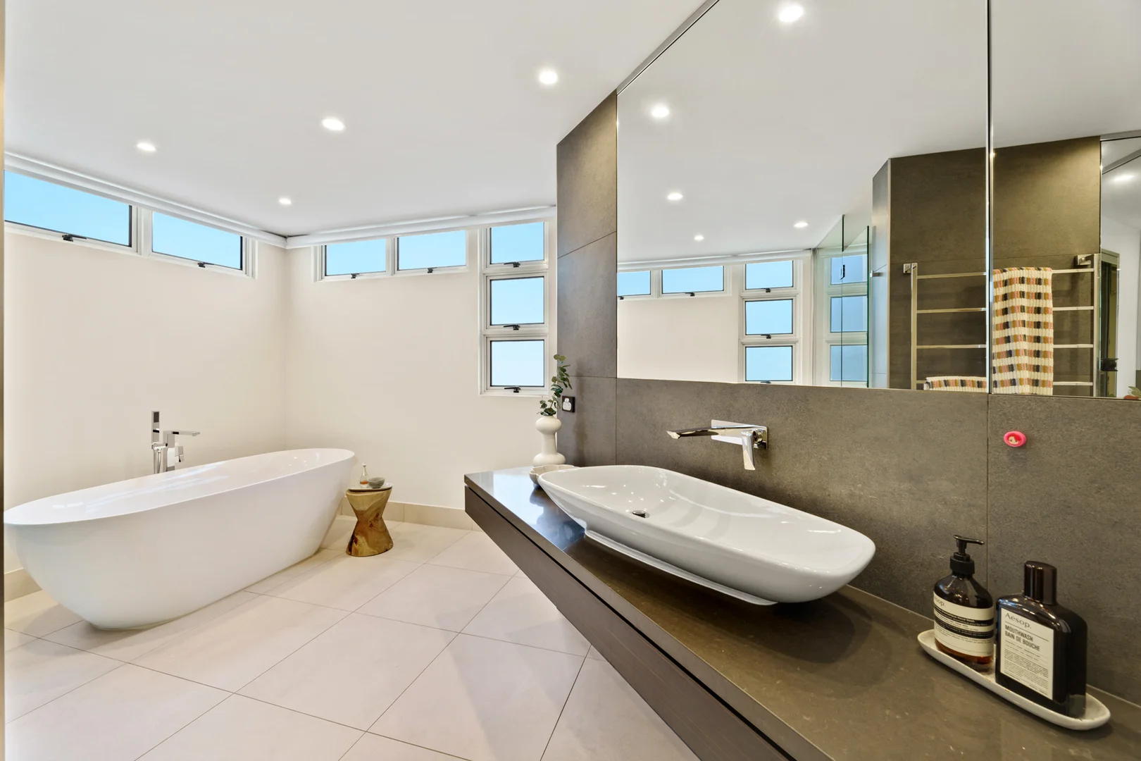 Additional image 20 of 3537 Main Beach Parade, Main Beach QLD 4217