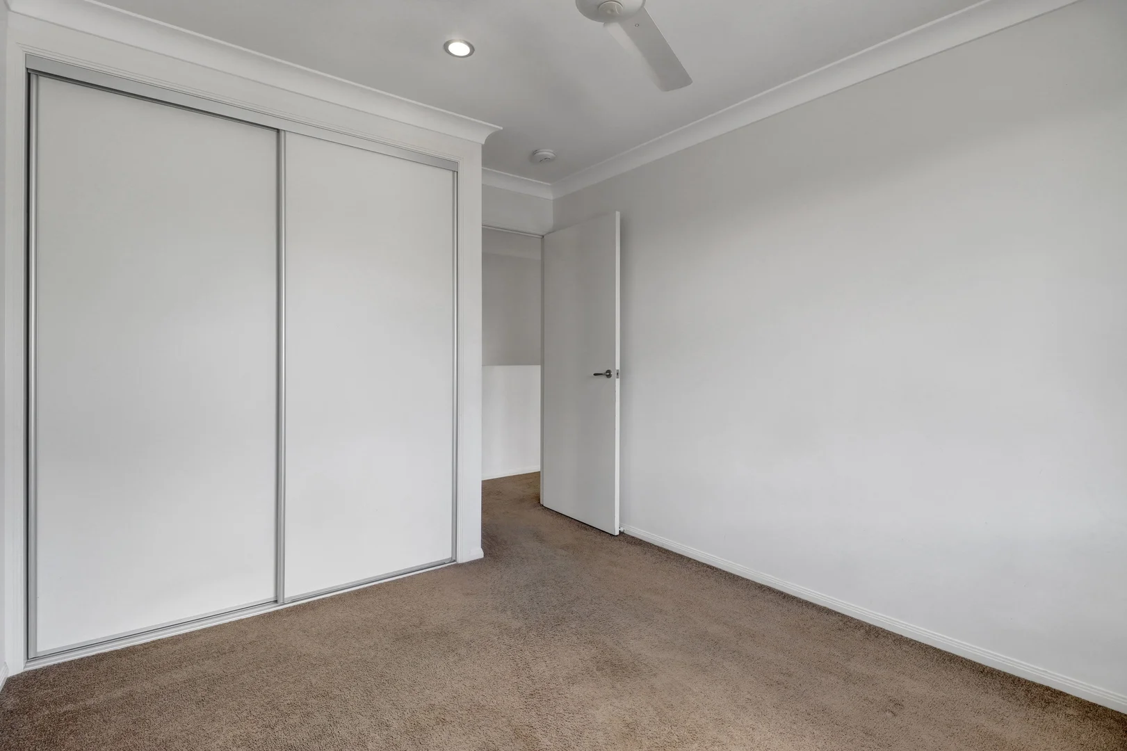 Additional image 22 of 2/6 Sandalwood Street, Thornlands QLD 4164