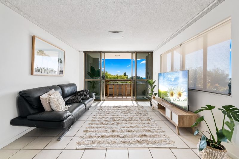 2 bedrooms Apartment / Unit / Flat in 3/72 Tantula Road West ALEXANDRA HEADLAND QLD, 4572