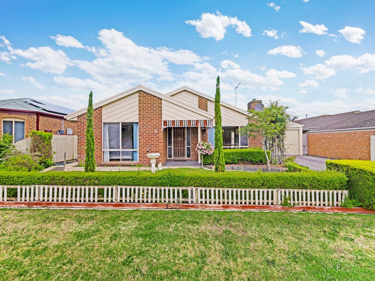 4 Forsyth Court, Cranbourne North VIC 3977, Image 0