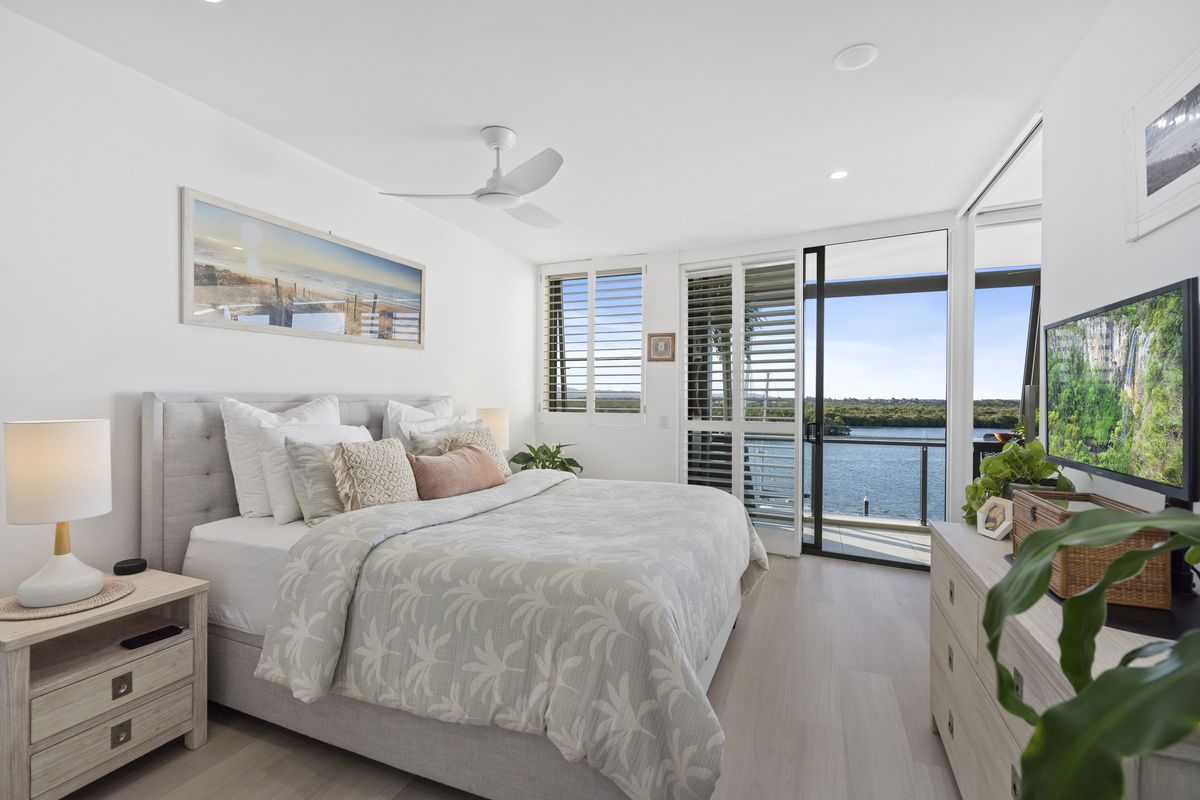 3404/4 Marina Promenade, Paradise Point QLD 4216, Image 2