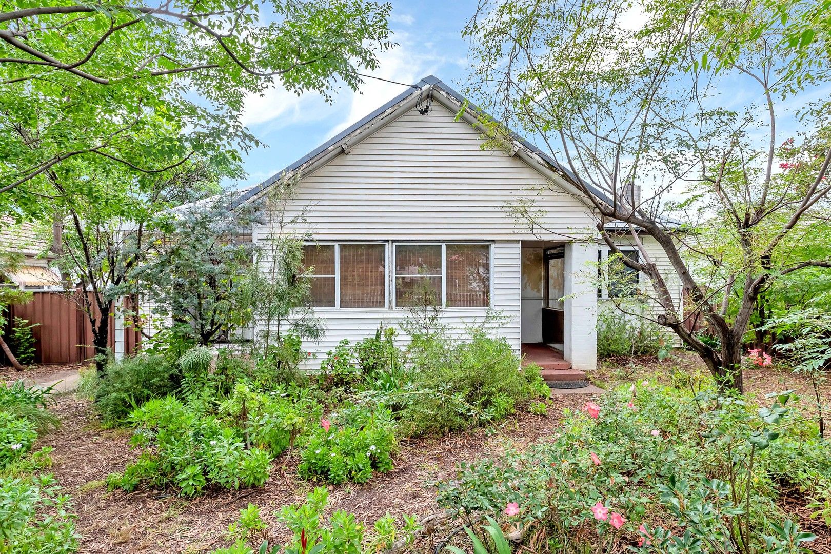 4 bedrooms House in 234 Macquarie Street SOUTH WINDSOR NSW, 2756