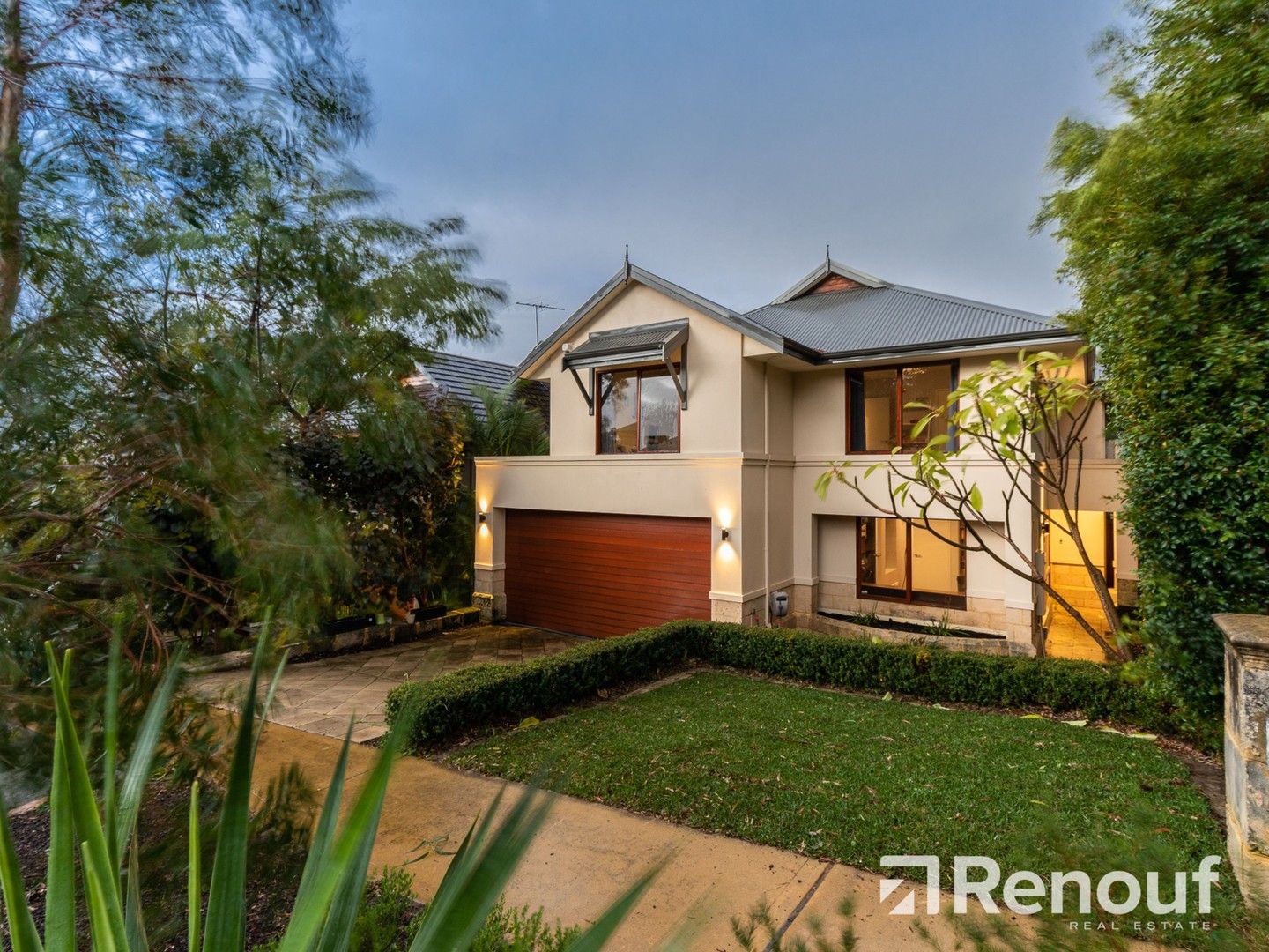 27 Devon Road, Swanbourne WA 6010, Image 0