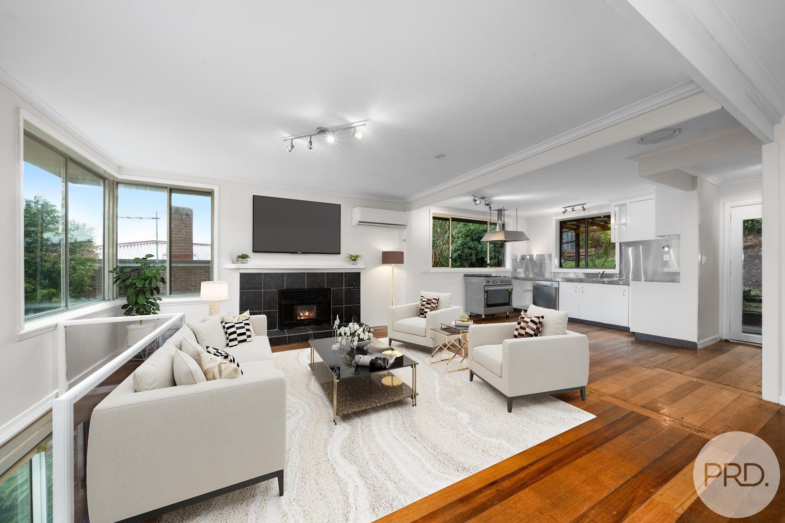 3 bedrooms House in 24 Bilinga Street MORNINGTON TAS, 7018