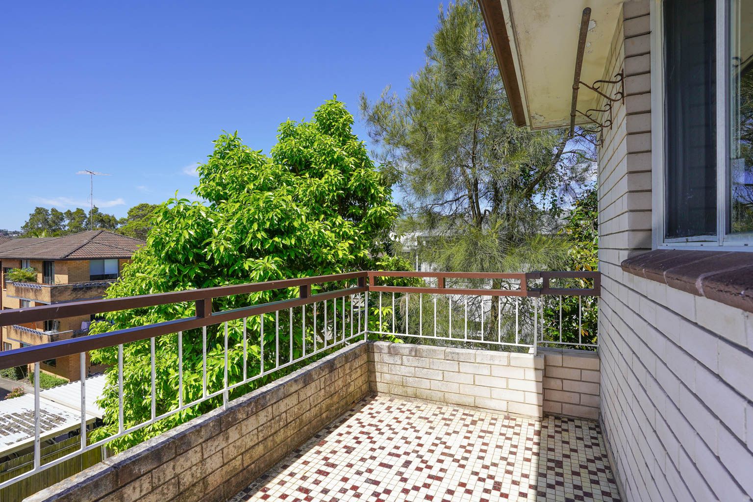 2 bedrooms Apartment / Unit / Flat in 6/15 Holborn Avenue DEE WHY NSW, 2099