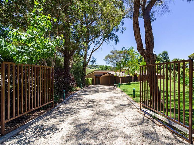 26 Cummins Drive, Summertown SA 5141, Image 1