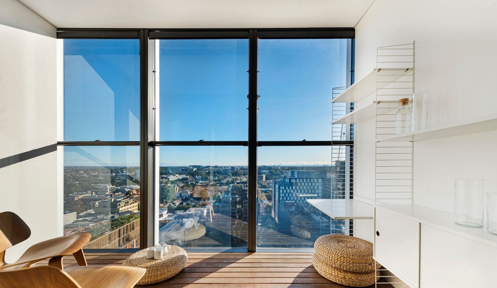 1 bedrooms Apartment / Unit / Flat in 1901/18 Park Lane CHIPPENDALE NSW, 2008