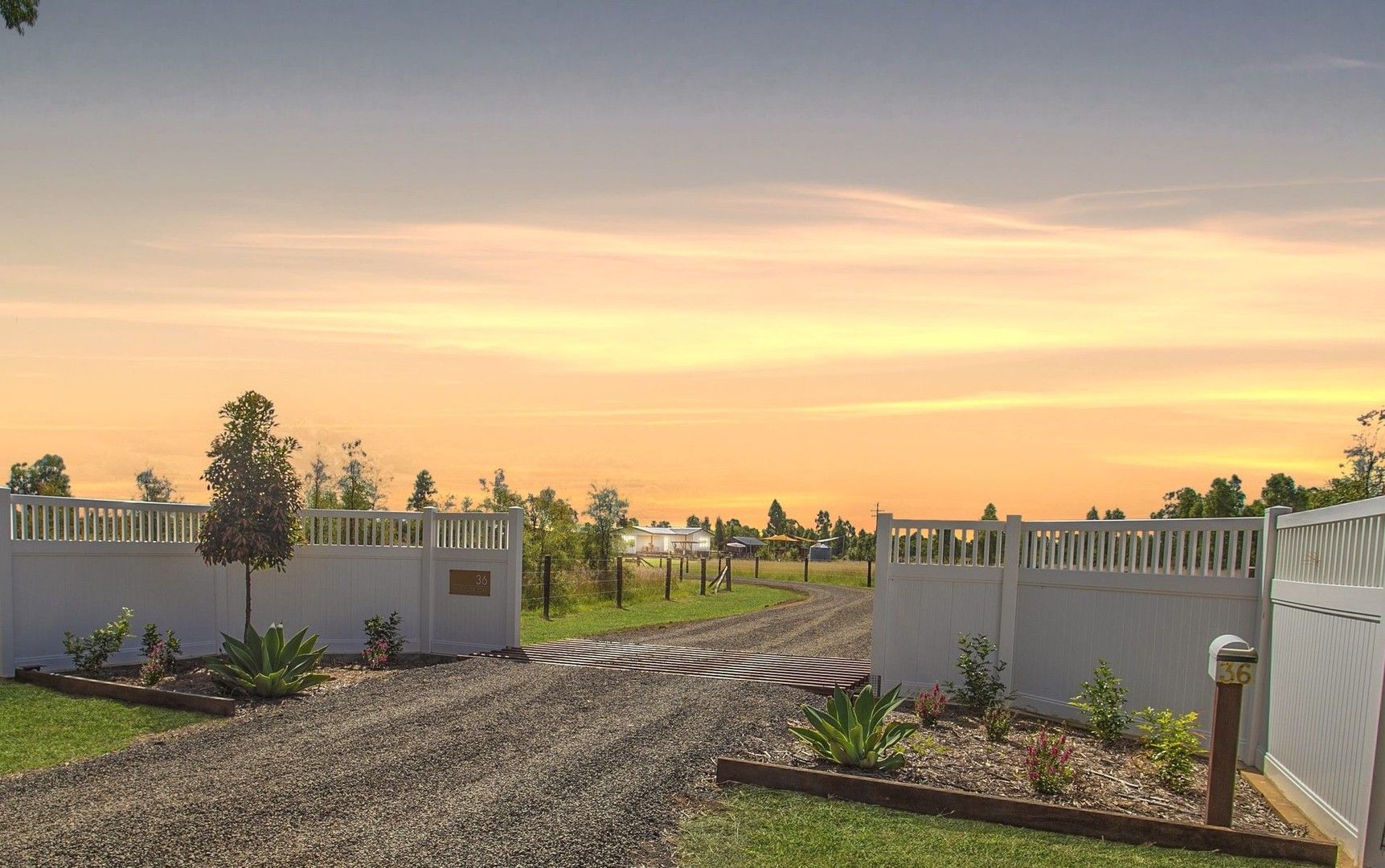 6 bedrooms House in 36 Racecourse Road CHINCHILLA QLD, 4413