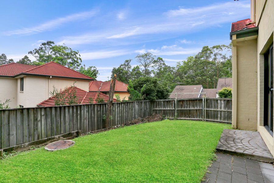 44 Peartree Circuit, West Pennant Hills NSW 2125, Image 2
