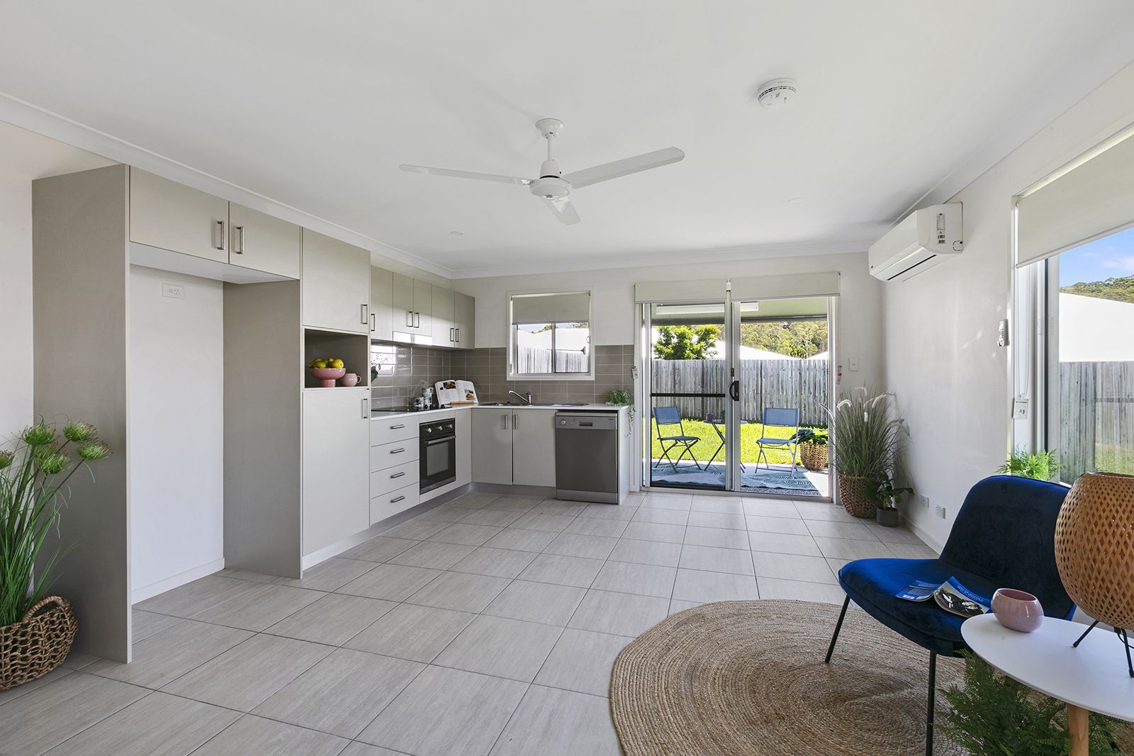 2/8 Perren Crescent, Bli Bli QLD 4560, Image 0