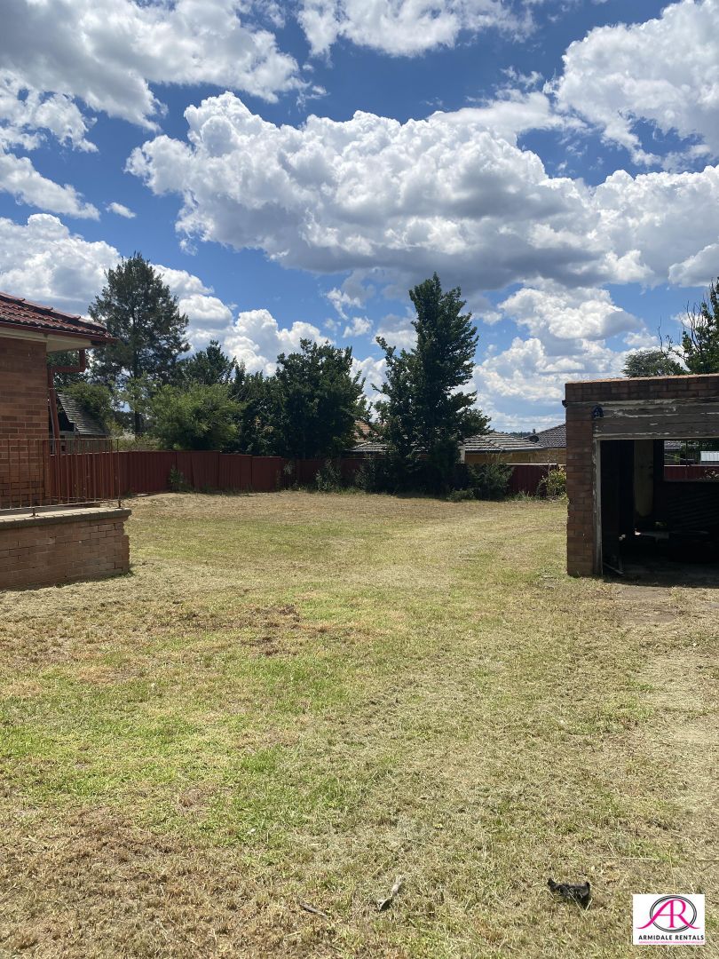 71 Galloway Street, Armidale NSW 2350, Image 2