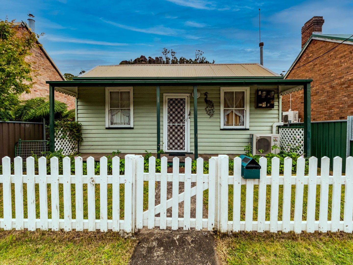 2 bedrooms House in 4 Bells Road LITHGOW NSW, 2790
